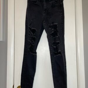 American Eagle Women's Black Distressed Jeans